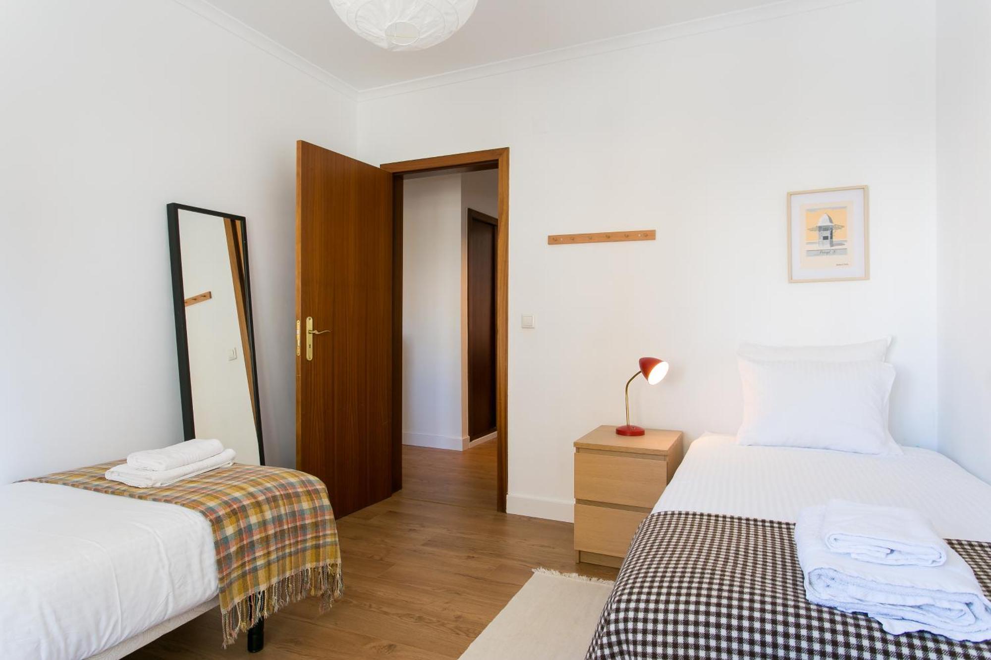 Apartamento Central E Confortavel Junto Ao Bairro Da Graca Lisboa Eksteriør bilde